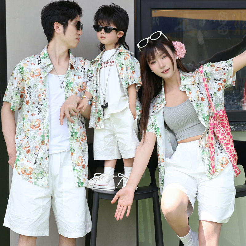 Urlaubs-Look, Eltern-Kind-Blum – Plant Parent Shirt Bewertung und Preis